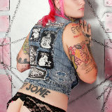 barely-evil/tattooed_punk_rocker-beer_bottle-052314/pthumbs/barelyevil15.jpg