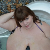 divine-breasts/lexxxi-luxe-big_tits_hot_tub-061614/pthumbs/1.jpg