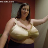 divine-breasts/mara-sexy_giant_breasted_bbw-011215/pthumbs/3.jpg