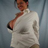 divine-breasts/maria-moore-big-tits-milf/pthumbs/maria-moore-big-tits-milf-3.jpg