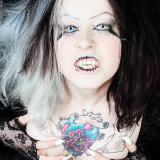 erotic-fandom/gothic_vampire_fantasy_girl_with_tattoos-051810/pthumbs/eroticfandom13.jpg