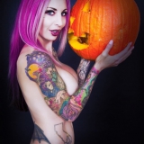 gothic-babes/busty-tattoo_pinup-pumpkin-halloween-102618/pthumbs/gothicsluts12.jpg