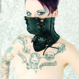 gothic-babes/tattooed_goth_girl_restrictive_corset-120709/pthumbs/gothicsluts02.jpg