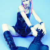 gothic-babes/tattooed_goth_punk_schoolgirl-121610/pthumbs/gothicsluts04.jpg
