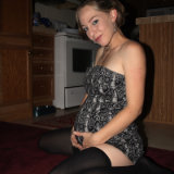 pregnant-kristi/7-19_weeks_pregnant-031910/pthumbs/02.jpg