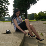 stiletto-girl/98-tricia-silky_nylon_stockings-041315/pthumbs/004.jpg