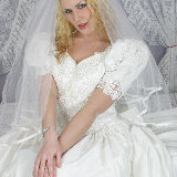 suburban-amateurs/lara_lee-strips_wedding_dress-021411/pthumbs/1003.jpg