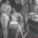 vintage-classic-porn/28679-20s_nude_ladies_together/pthumbs/12.jpg