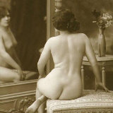 vintage-classic-porn/32955-20s_girls_and_mirrors/pthumbs/1.jpg