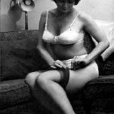 vintage-classic-porn/47020-50s_in_their_underwear/pthumbs/2.jpg