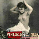 vintage-classic-porn/48181-20s_baring_their_boobs-062812/pthumbs/1.jpg