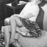 vintageflash-archive/1325-60s_stockings/pthumbs/VFA_SOLO_02_311.jpg